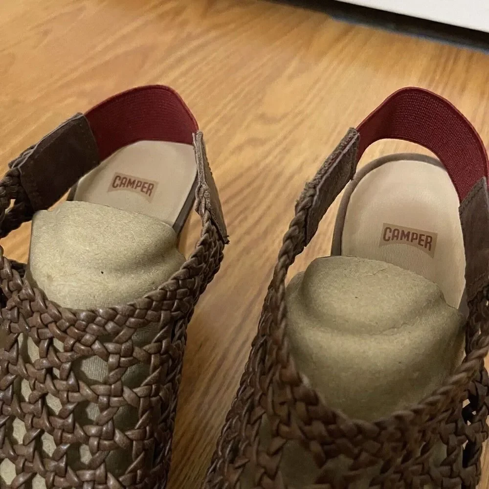 CAMPER Brown woven Peep toe slingback heels size 37 US 7